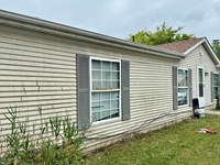 2246 Poplar Ln Sauk Village, IL 60411