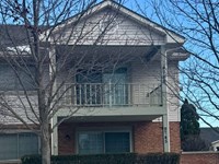 9749 Parkway Dr  Highland, IN 46322