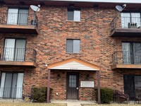 22405 Thomas dr -3E Richton park, IL 60471