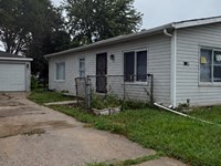 2247 Astor  St Sauk Village, IL 60411