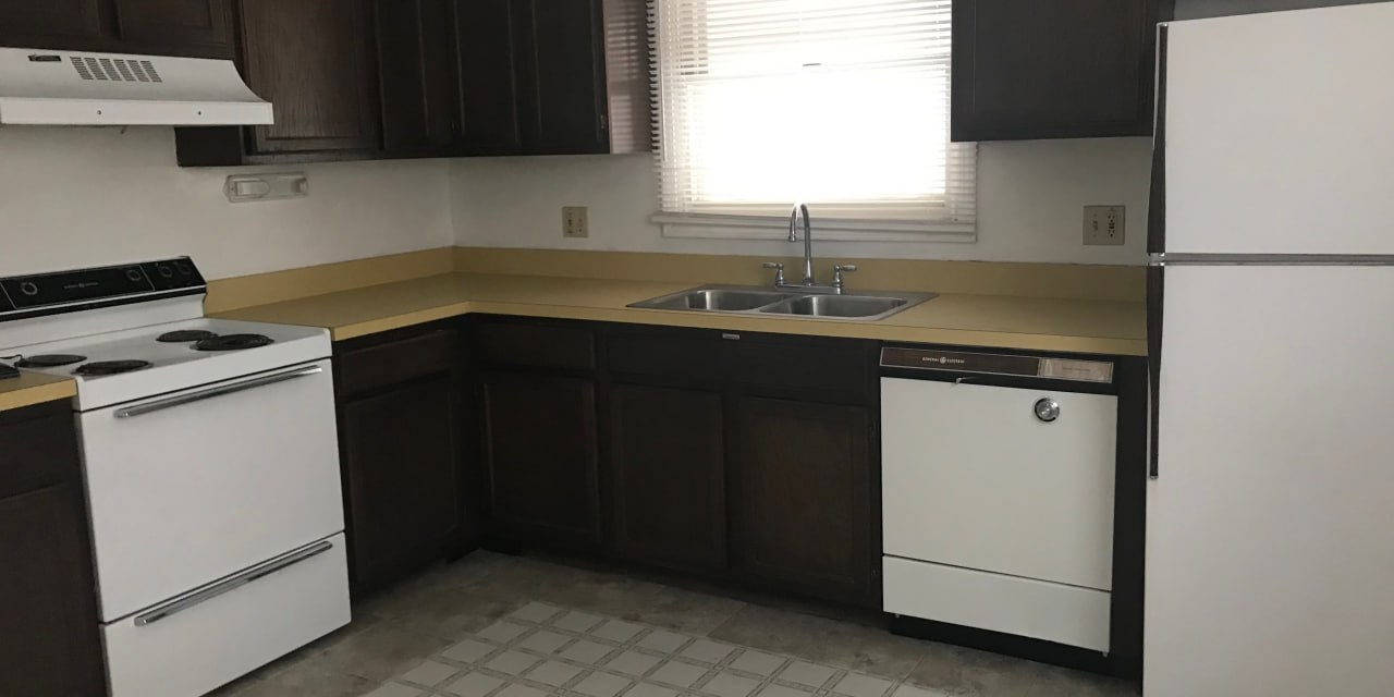 4061 Charleston Rd 3E Matteson, IL 60443,Matteson,IL-62182-2