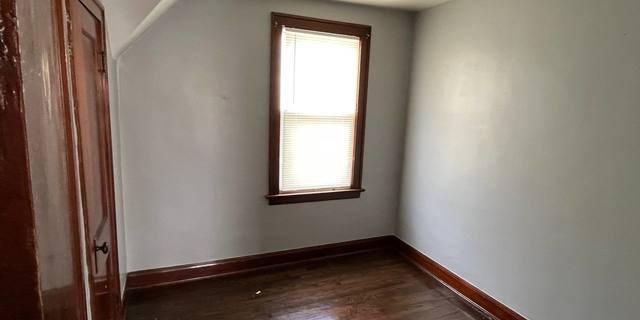 2446 lewis St ,Blue Island,IL-62192-6